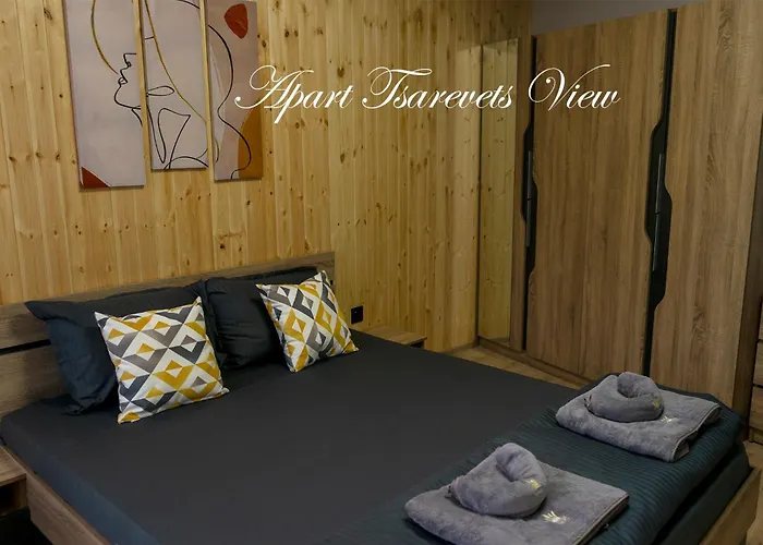 Tsarevets View 大特尔诺沃